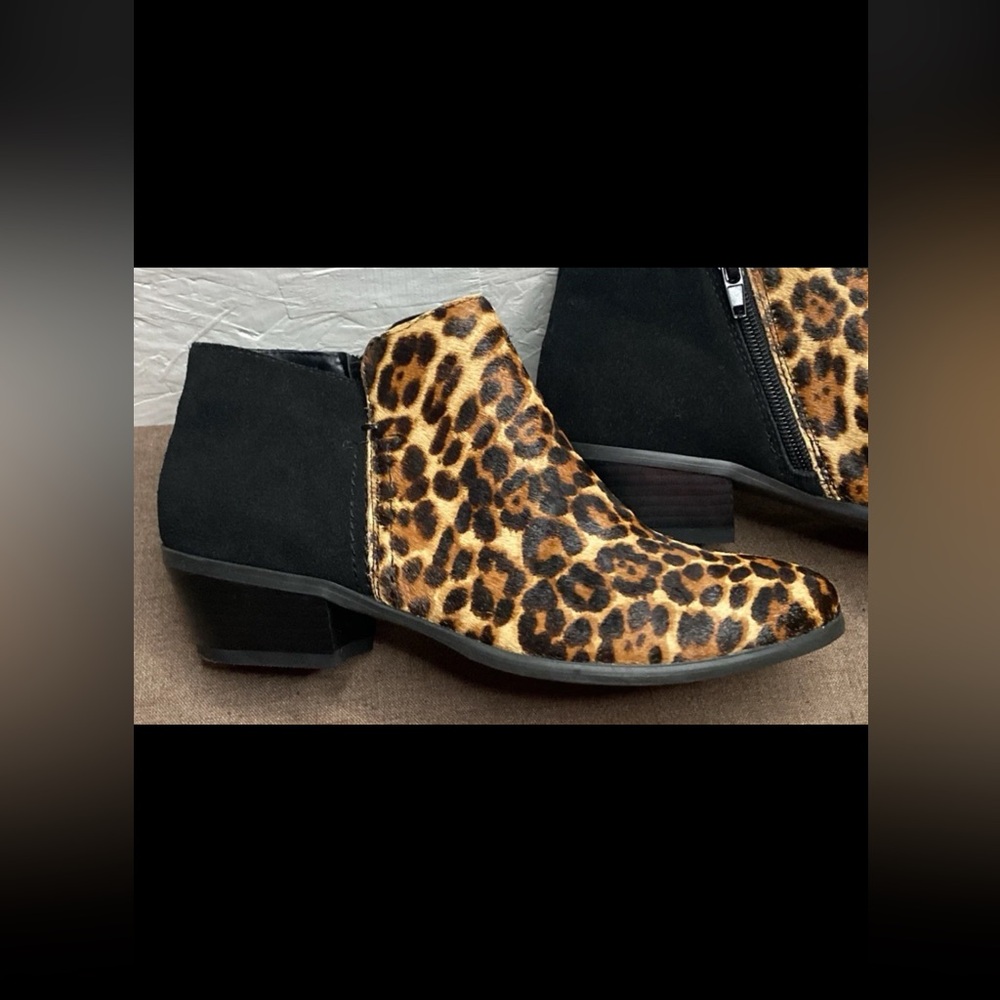 G.H. Bass Nina Women's Booties Leopard Print Calf Hair Black Suede Zip Size 6M - Picture 3 of 14